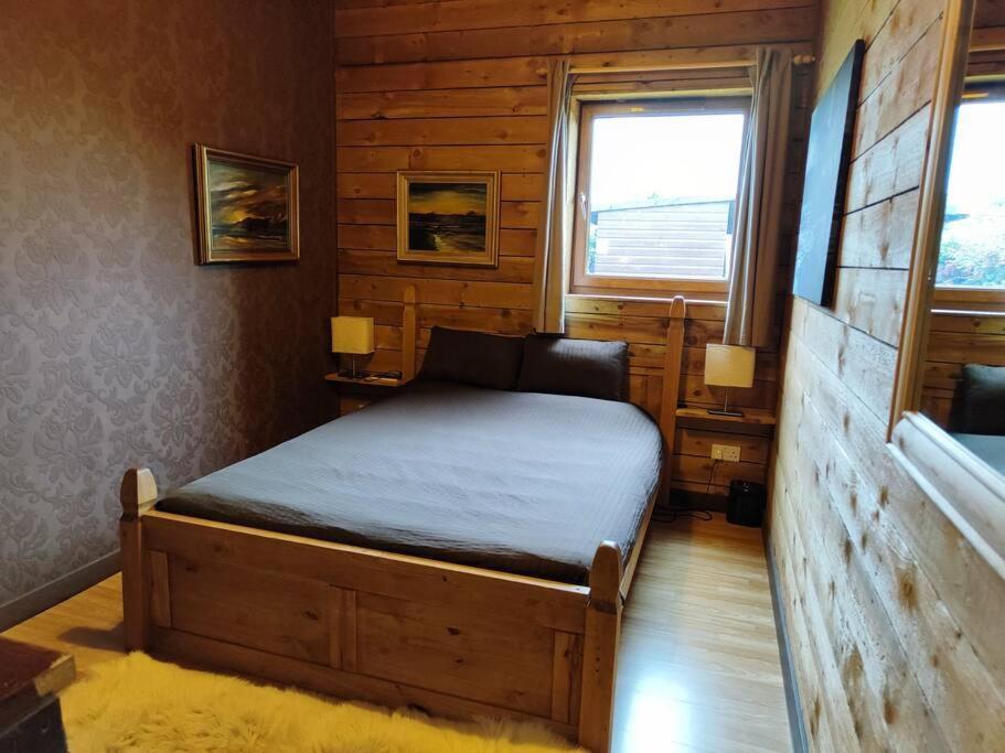 Holiday House With Garden And Sauna Durness Extérieur photo