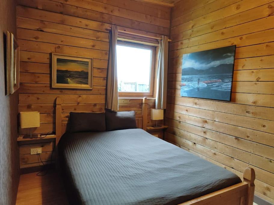 Holiday House With Garden And Sauna Durness Extérieur photo
